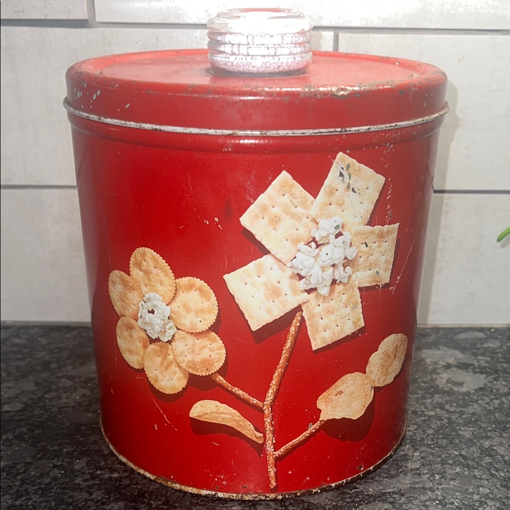 Blue Magic Krispy Can Airtight Food Storage Lid 1950’s